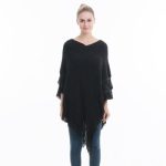 poncho noir élégant