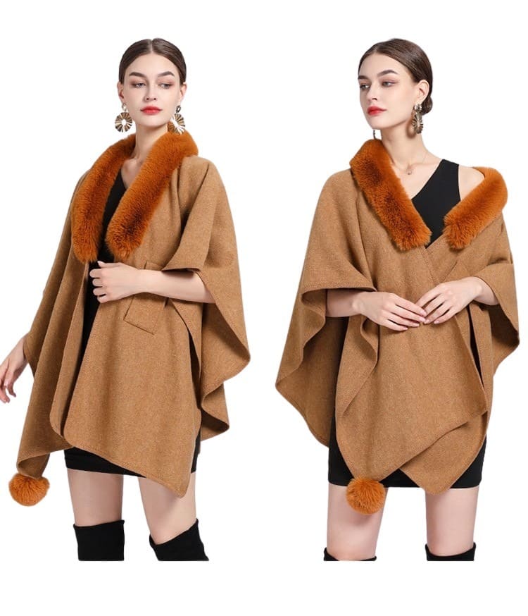 poncho avec finitions couture